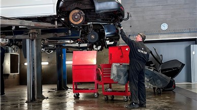 Behandle bilens understell – slik beskytter du bilen mot rust og veisalt