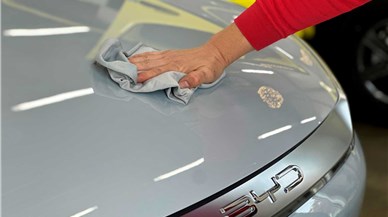 Slik ivaretar du lakk-garantien på din BYD