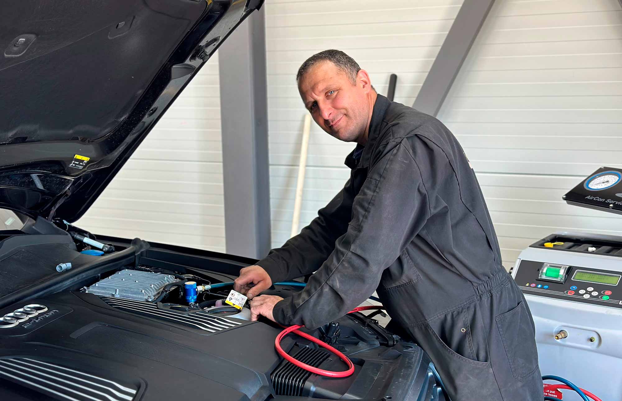 AC-service
